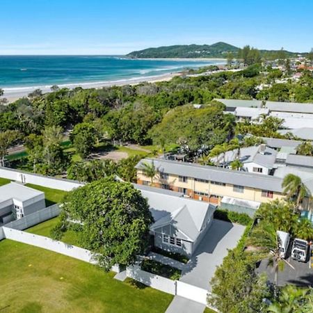 Exquisite 5-Bedroom Coastal Haven In Байрон-Бей Экстерьер фото